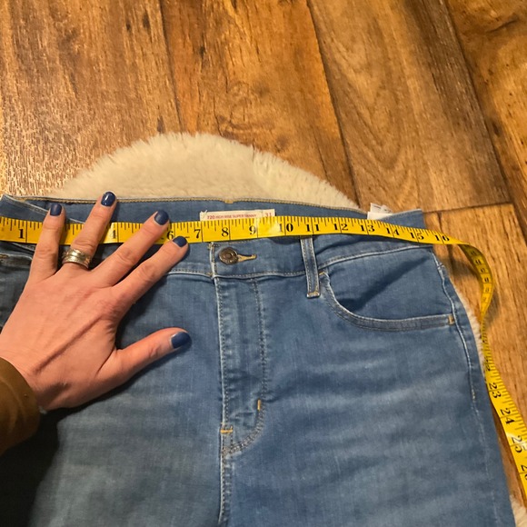 Levi's 720 High Rise Super Skinny Denim Jeans Size 31 Womens Distressed Light - Picture 5 of 8